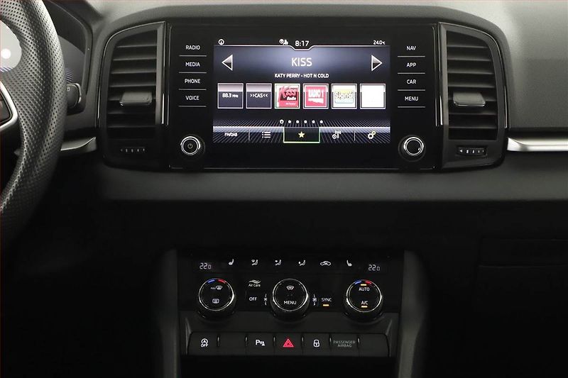 Škoda Karoq (2024) 1.5 TSI - fotka 9 z 15