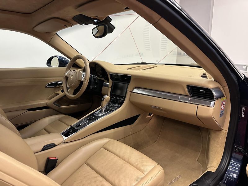 Porsche 911 (2013) Carrera CAMERA*XENON*PANO*DPH - fotka 10 z 14