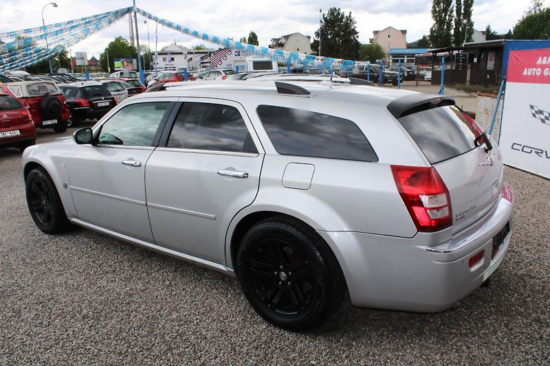 Chrysler 300C (2007) REZERVACE - fotka 5 z 16