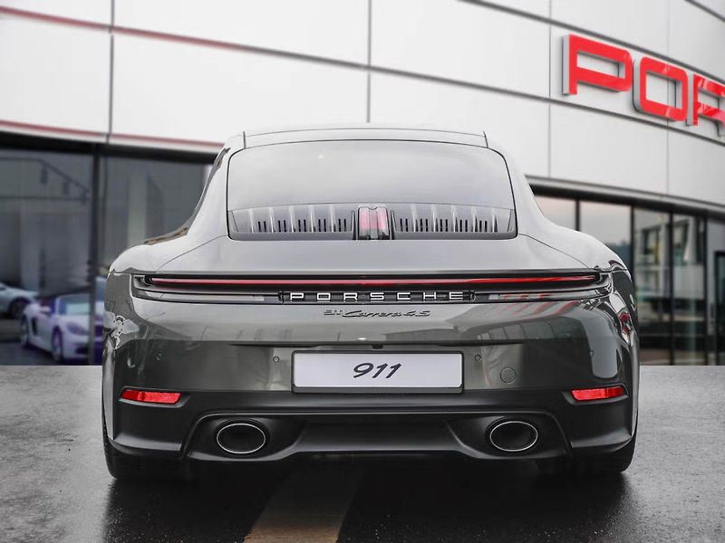 Porsche 911 Carrera 4S Lift Chrono BOSE - fotka 5 z 21