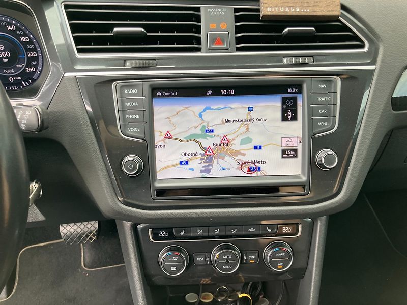 Volkswagen Tiguan (2017) 2.0TDI 176kW DSG 4X4 HIGHLINE - fotka 25 z 34