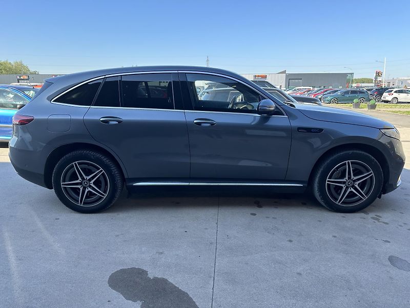 Mercedes-Benz EQC (2020) 400 4Matic 85 kWh - fotka 4 z 14