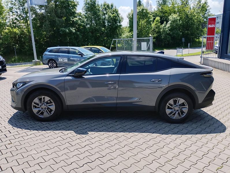 Peugeot 408 ALLURE 1.2 PureTech 130k EAT8 - fotka 4 z 28