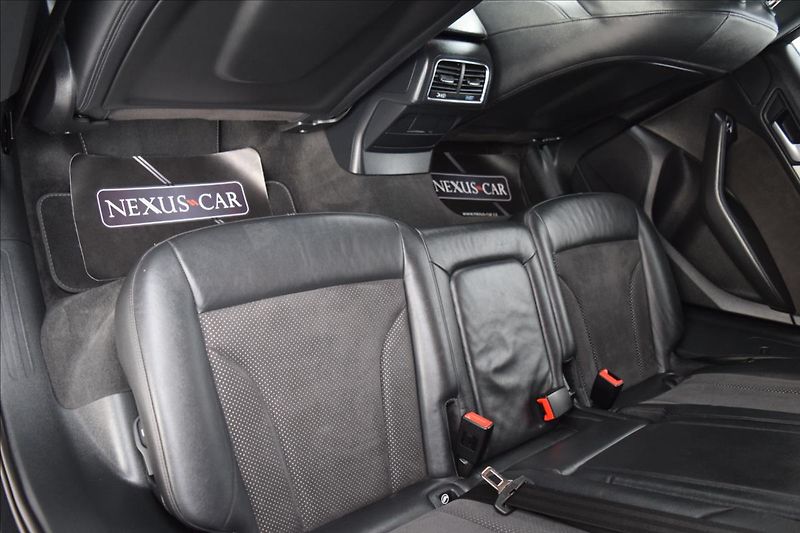 Audi Q5 3,0 V6 180KW S-LINE AUTOMAT - fotka 19 z 57