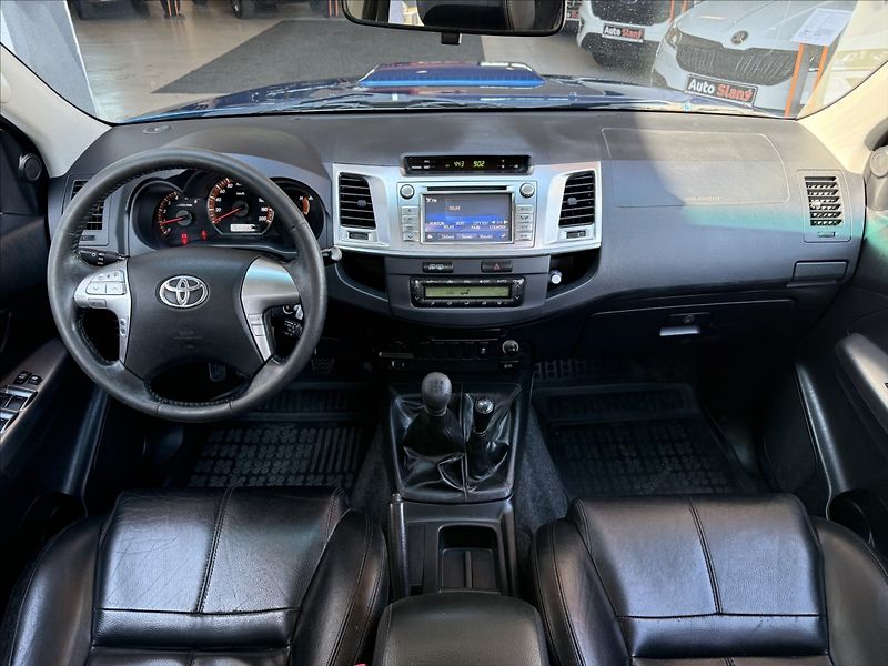 Toyota Hilux 3,0 D-4D PŘÍPRAVA DO PRODEJE - fotka 13 z 25