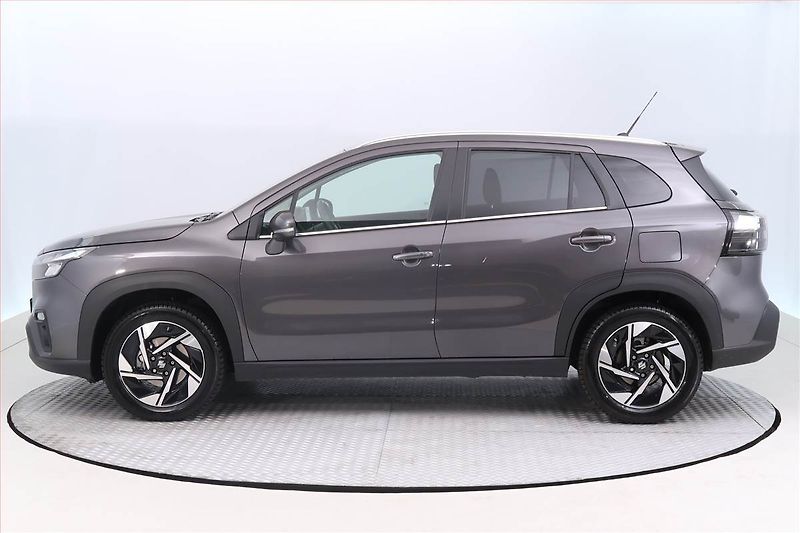 Suzuki SX4 S-Cross (2024) Premium 1.5 Hybrid - fotka 3 z 19