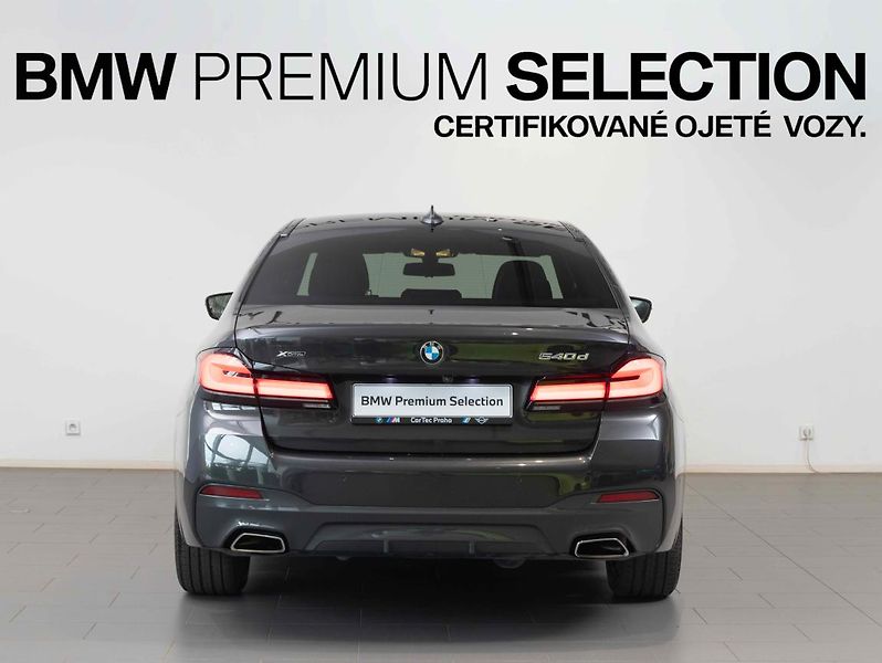 BMW Řada 5 540d xDrive - fotka 4 z 20