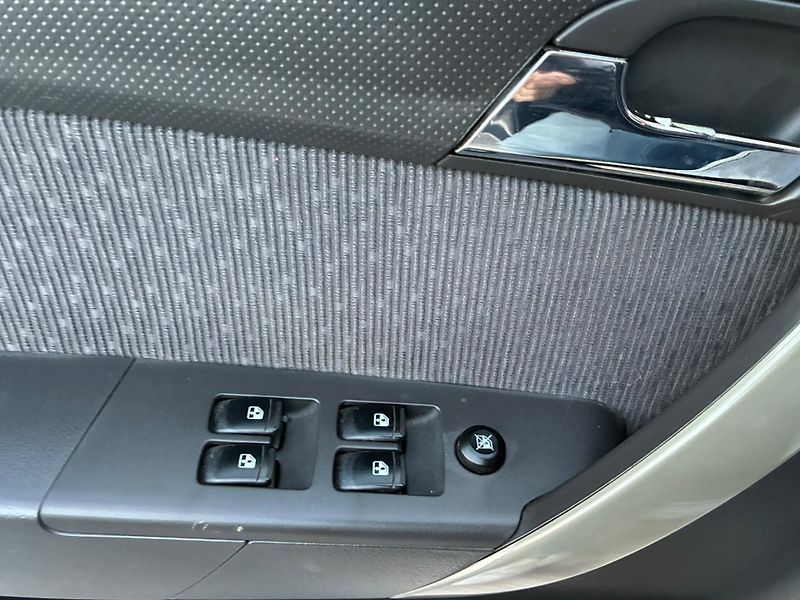Chevrolet Aveo (2007) 1.4i, 69KW, DIGI KLIMA - fotka 17 z 20