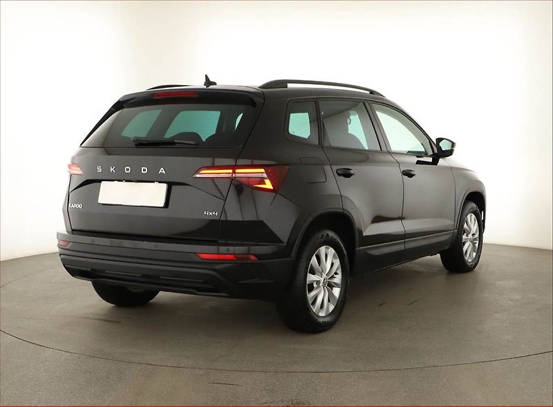 Škoda Karoq (2024) Fresh 2.0 TDI - fotka 5 z 18