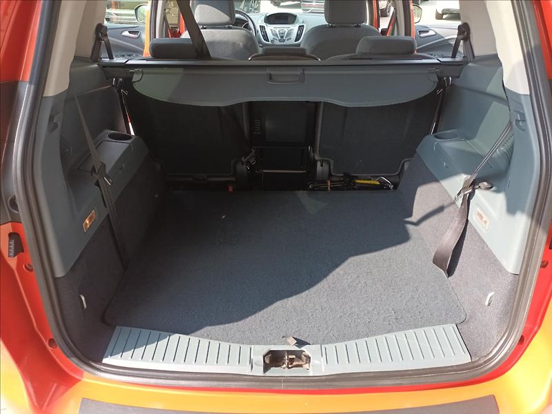 Ford Grand C-MAX 2,0 TDCI,103KW,NAVI,SERVIS, - fotka 19 z 45