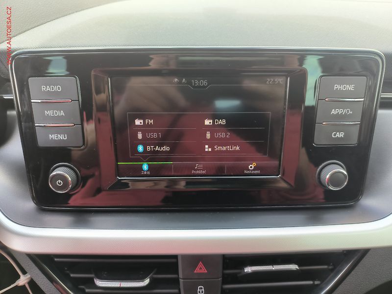 Škoda Scala (2021) 1.0 TSi, 2.maj,ČR, Ambition - fotka 12 z 22