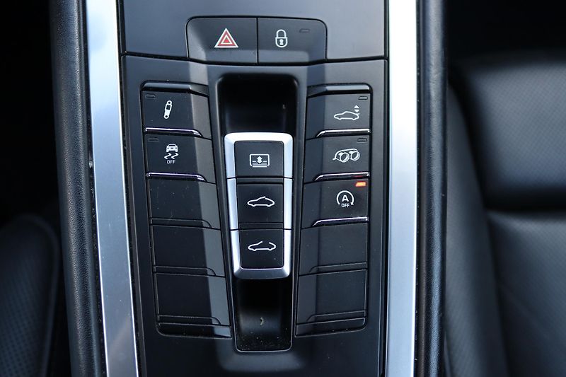 Porsche 911 991.2 CARRERA S 3.0 PDK 309kW  - fotka 40 z 50