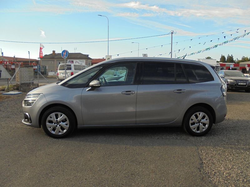 Citroën C4 SpaceTourer (2019) 1.5 HDI- 7. MÍST - fotka 4 z 14