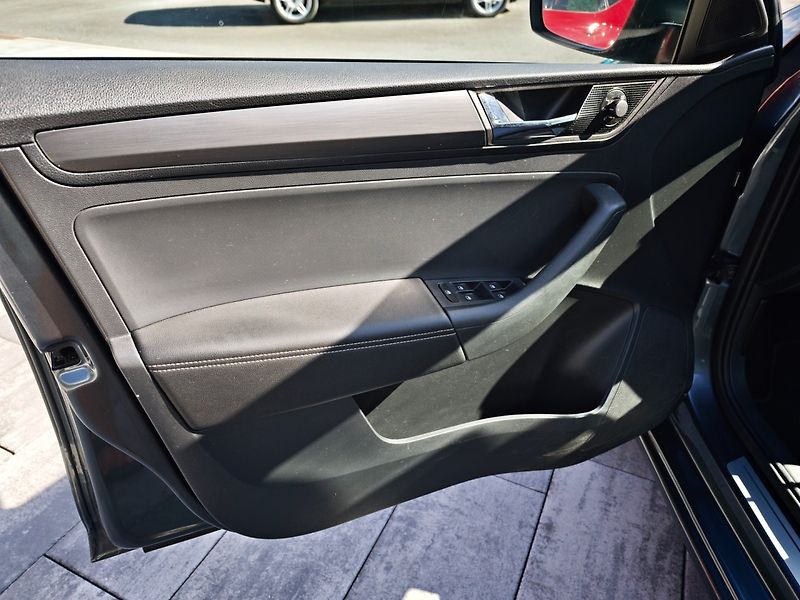 Škoda Rapid (2018) Clever 1,0 TSI 70 Kw - fotka 17 z 22