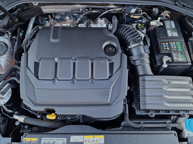 Volkswagen Passat 2.0TDI 147kW 4MOTION DSG Eleg - fotka 42 z 50
