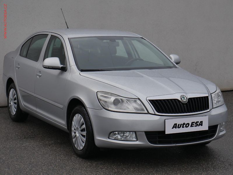 Škoda Octavia (2010) 1.2 TSi, Ambiente, TZ - fotka 1 z 19