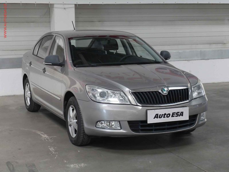 Škoda Octavia (2011) 1.2 TSI, ČR, AC, el. výbava - fotografie inzerátu