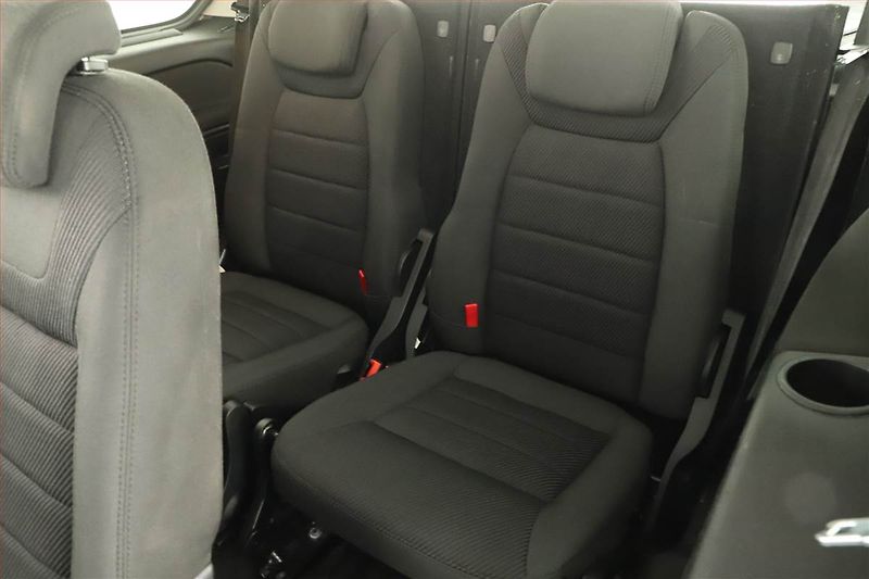 Ford Galaxy (2013) 2.0 TDCi, Automat, 7 míst - fotka 16 z 18