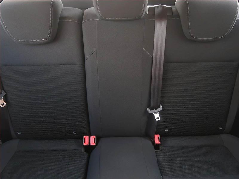 Ford Focus (2015) 1.0 EcoBoost, Tempomat - fotka 10 z 14