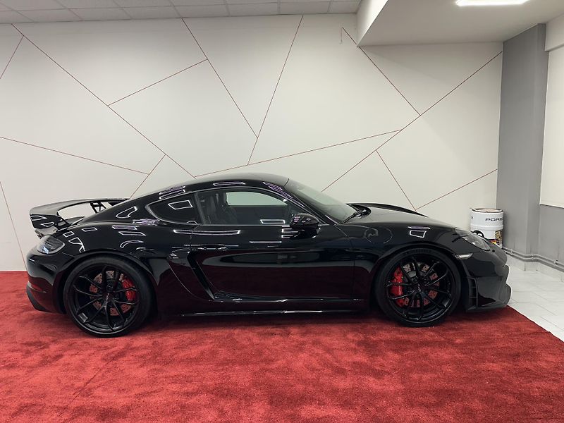 Porsche 718 (2023) Cayman GT4 Facelift*BOSE*LED - fotka 5 z 13