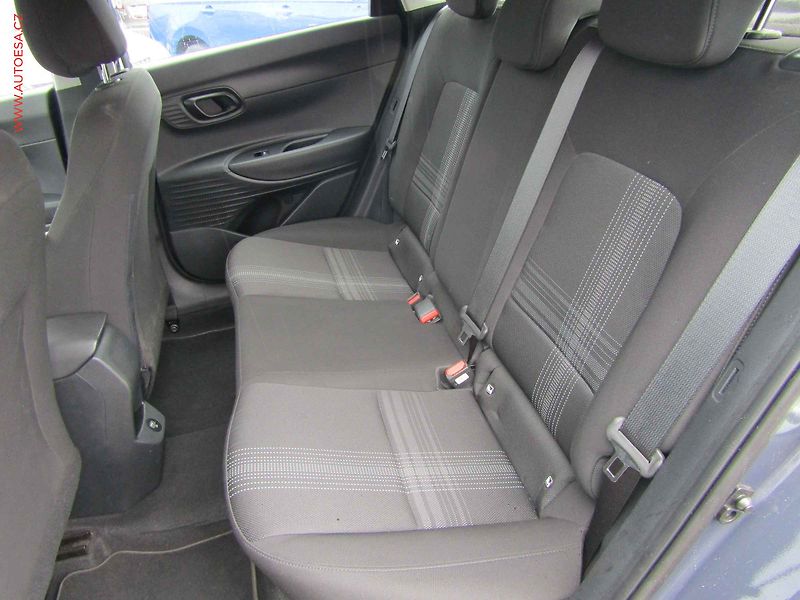 Hyundai i20 (2021) 1.2i, AC - fotka 10 z 19