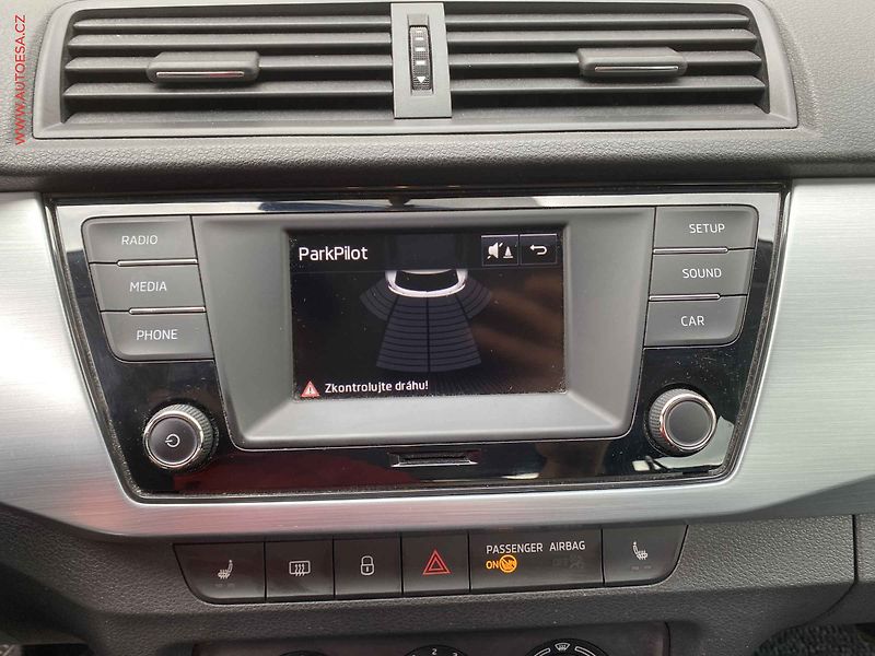 Škoda Fabia (2016) 1.2 TSi, Ambition, +kola - fotka 16 z 17