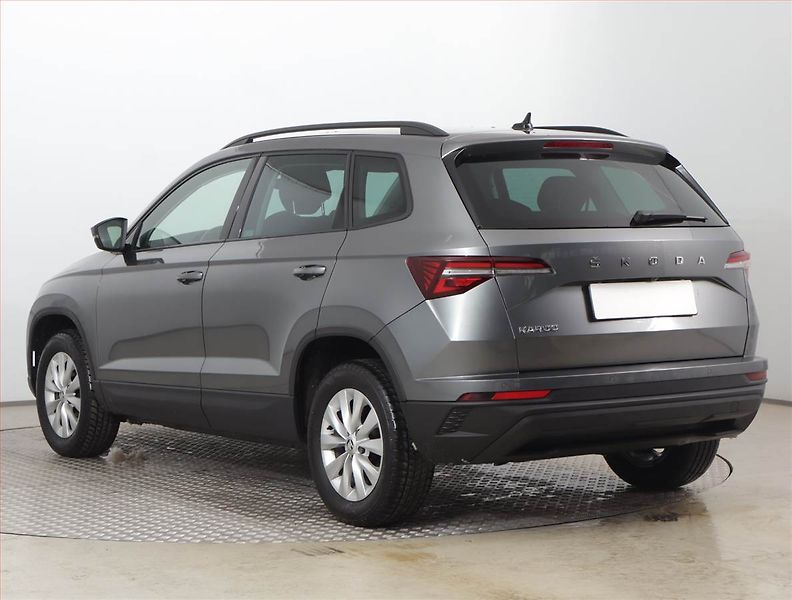 Škoda Karoq (2024) Fresh 1.5 TSI - fotka 4 z 22