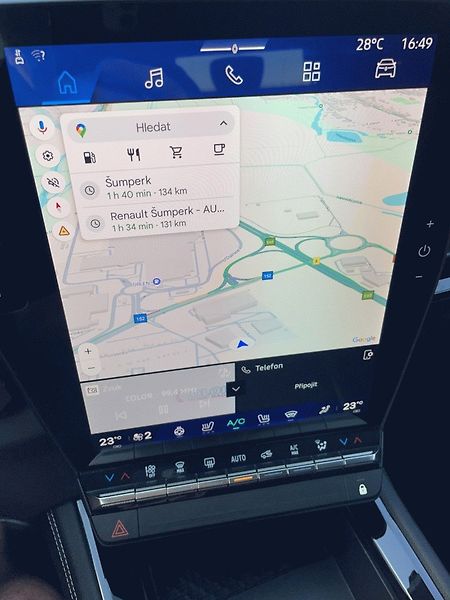 Renault Austral (2024) ICONIC mildhybrid TCE160 EDC - fotka 15 z 18