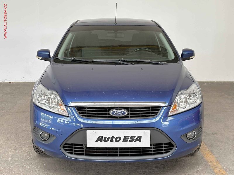 Ford Focus (2008) 1.6i, AC, temp - fotka 2 z 14