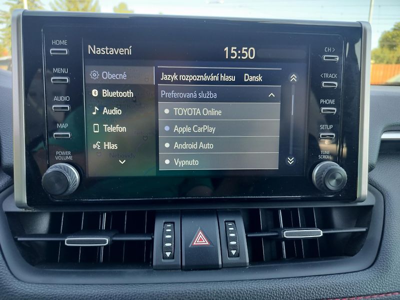 Toyota RAV4 2.5 4x4, plug in hybrid - fotka 17 z 29