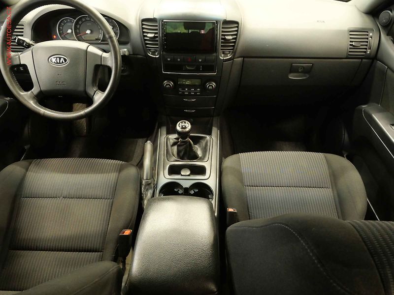 Kia Sorento (2009) 2.5CRDi 4x4, ČR, servis.kniha - fotka 8 z 20