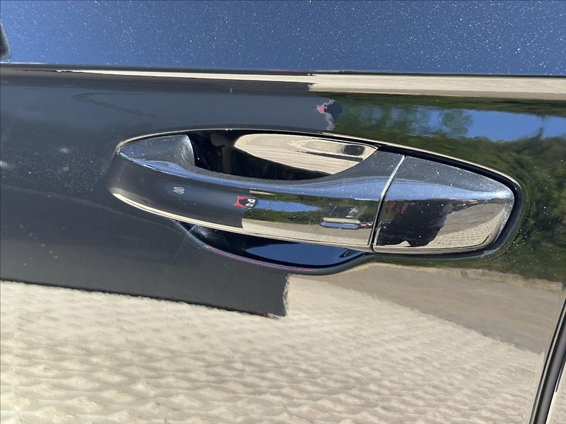 Volkswagen Touareg 3,0 TSI V6 R-Line 4MOT ZÁRUKA - fotka 32 z 37