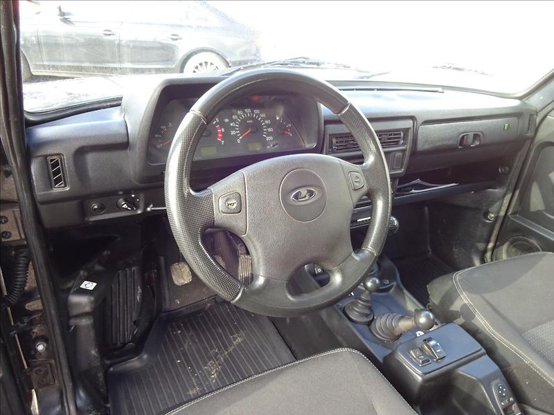 Lada Niva 1,7 i BRONTO 4x4 - fotka 30 z 50