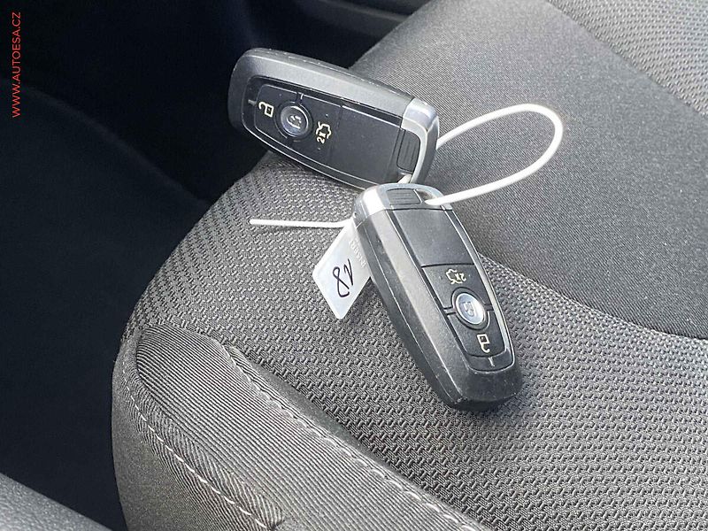 Ford S-MAX (2017) 1.5EB, ČR, LED, navi, park - fotka 18 z 18