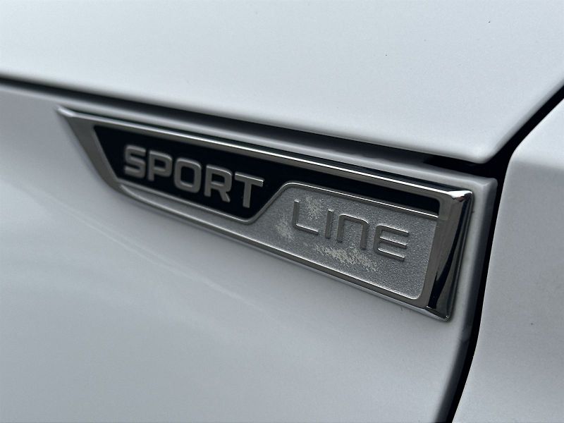 Škoda Superb (2021) 1.5 TSI Sportline - fotka 25 z 29