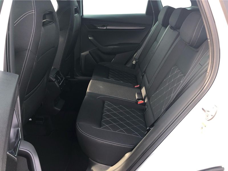 Škoda Karoq 1,5 TSI - fotka 12 z 30