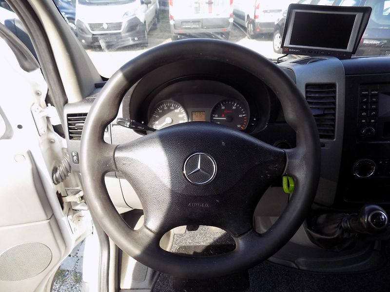 Mercedes-Benz Sprinter CDI 95 KW KLIMA TAZNÉ SKLOPKA - fotka 26 z 32