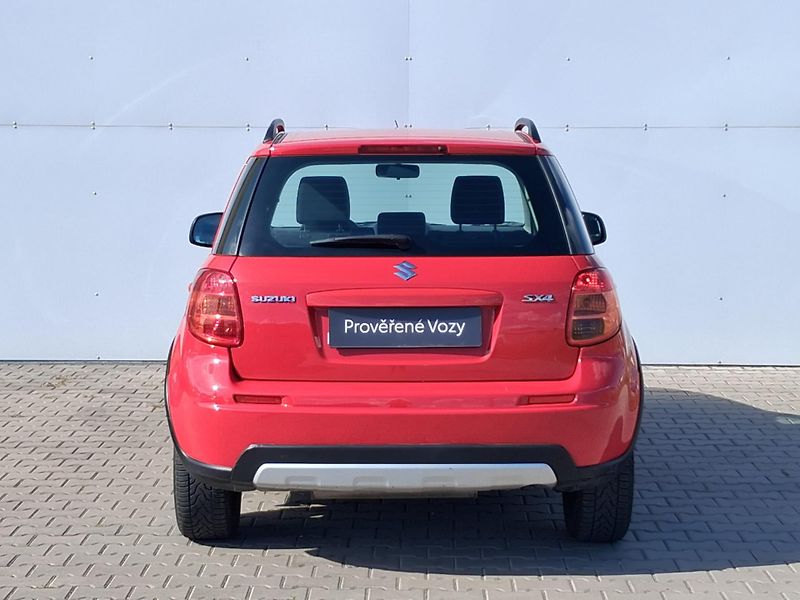 Suzuki SX4 1.6 VVT 88Kw - fotka 9 z 20