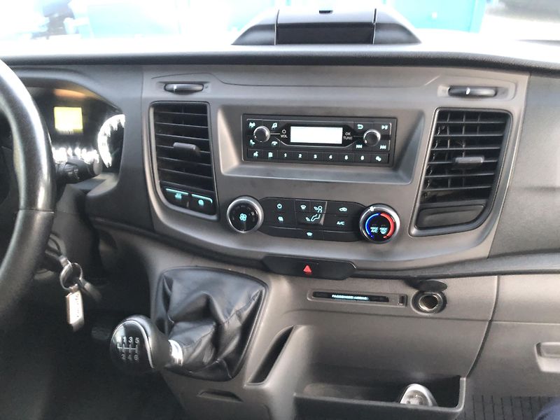Ford Transit (2021) 2.0TDCi 4x4 7mist  - fotka 6 z 11