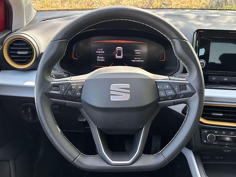 Seat Arona (2024) 1.0 TSI Style - fotka 18 z 27