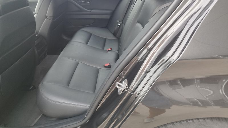 BMW Řada 5 (2014) 520d,X-drive,volat-608 081 843 - fotka 14 z 19