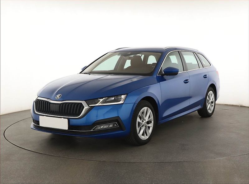 Škoda Octavia (2022) 2.0 TDI, ČR,1.maj, Serv.kniha - fotka 2 z 20