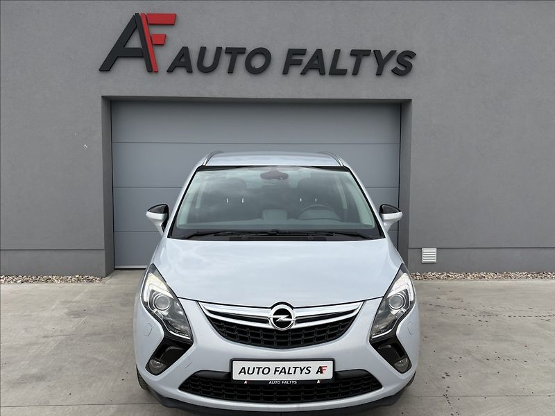 Opel Zafira 1,4 103kw ČR servis 6MT - fotka 3 z 28