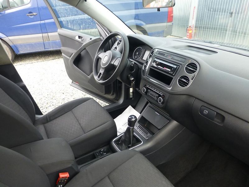 Volkswagen Tiguan 1.4TSi 120PS LIFE FACE-LIFT 1A - fotka 155 z 186