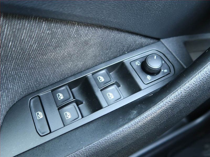 Škoda Kamiq (2021) Ambition 1.0 TSI, Tempomat - fotka 18 z 19