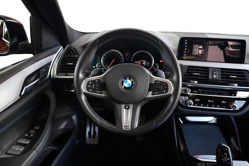 BMW X4 xDrive30d - fotka 29 z 31