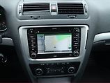 Škoda Octavia (2011) Elegance 1.6 TDI, Automat - náhled 12