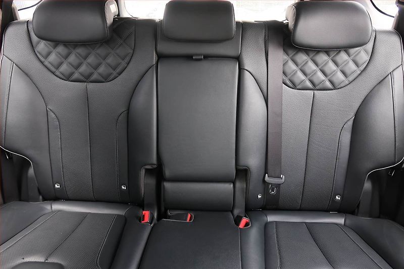 Hyundai Santa Fe (2021) 2.2 CRDi - fotka 10 z 24