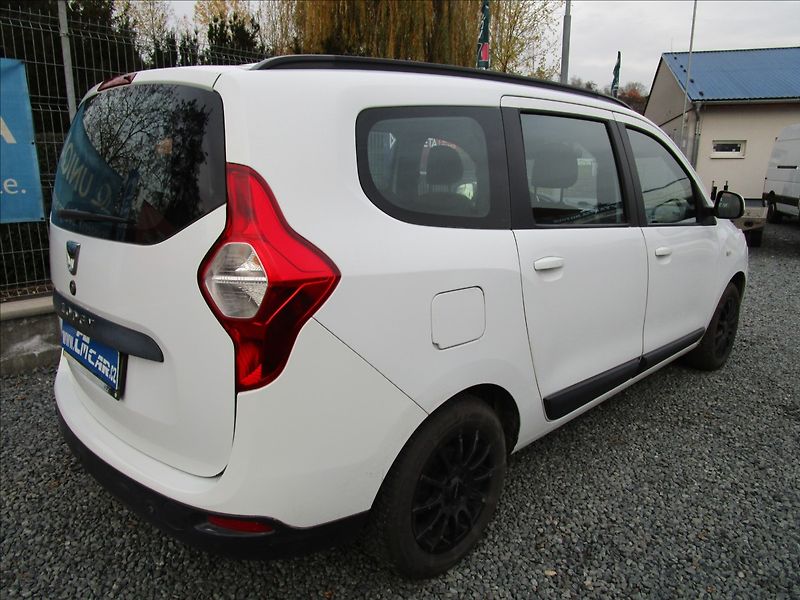 Dacia Lodgy 1.6i  Klima - fotka 4 z 36