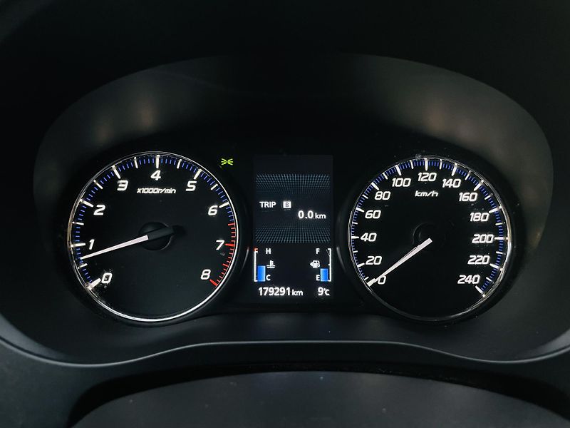 Mitsubishi Outlander 2.0i MANUÁL 1.MAJITEL SERVISKA - fotka 41 z 43